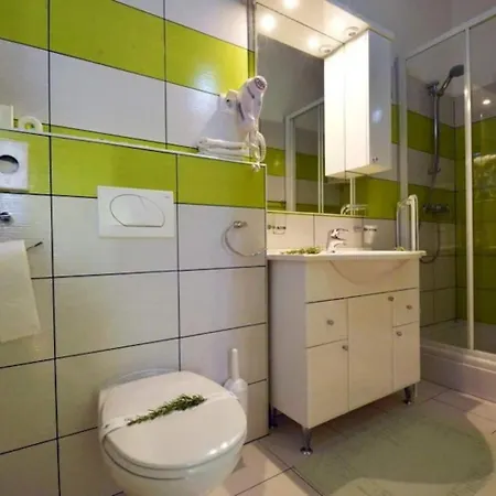 Stanza Diniano Pensionat 4*